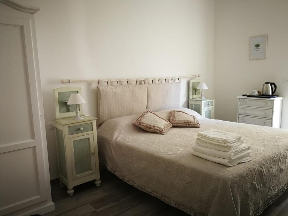 Castelli In Aria Bed and Breakfast Finale Ligure Exteriör bild