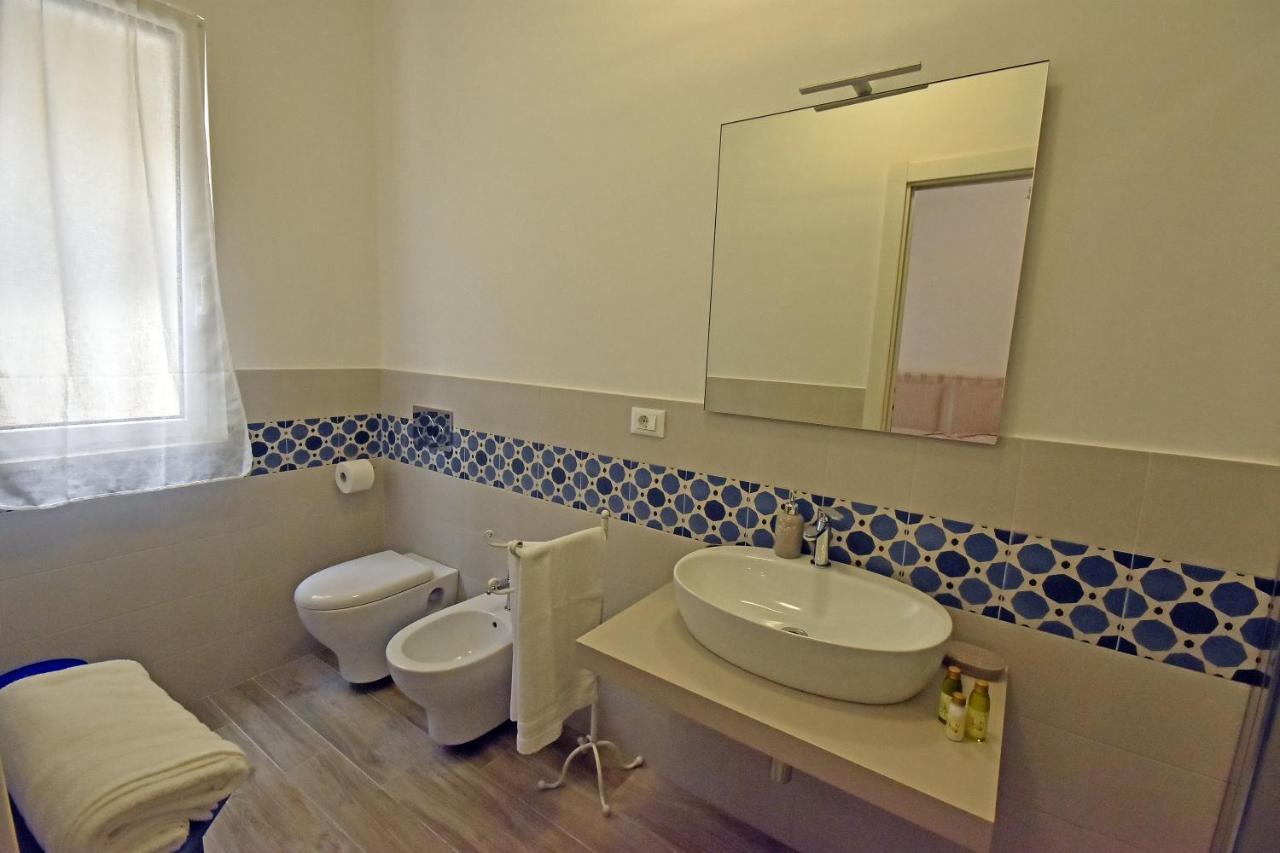 Castelli In Aria Bed and Breakfast Finale Ligure Exteriör bild