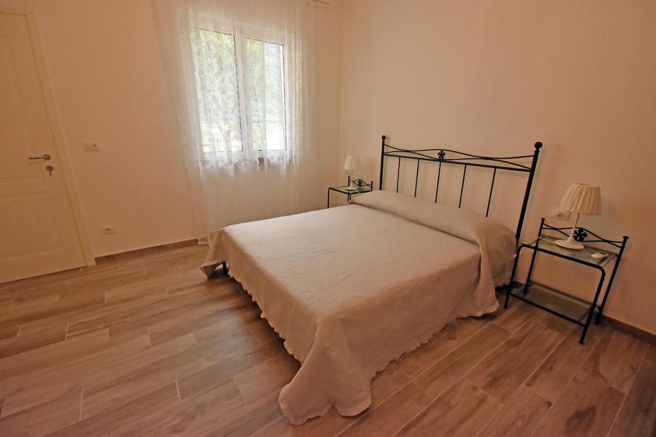Castelli In Aria Bed and Breakfast Finale Ligure Exteriör bild