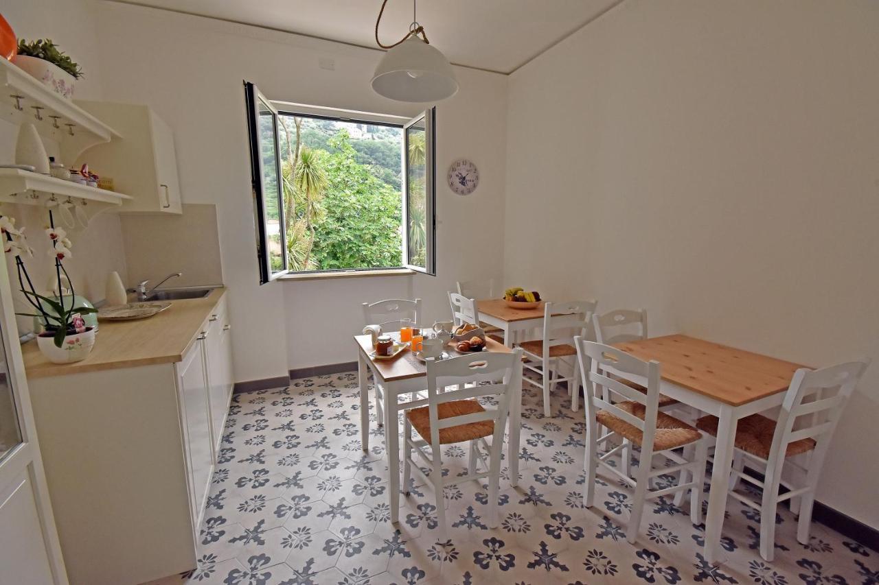 Castelli In Aria Bed and Breakfast Finale Ligure Exteriör bild
