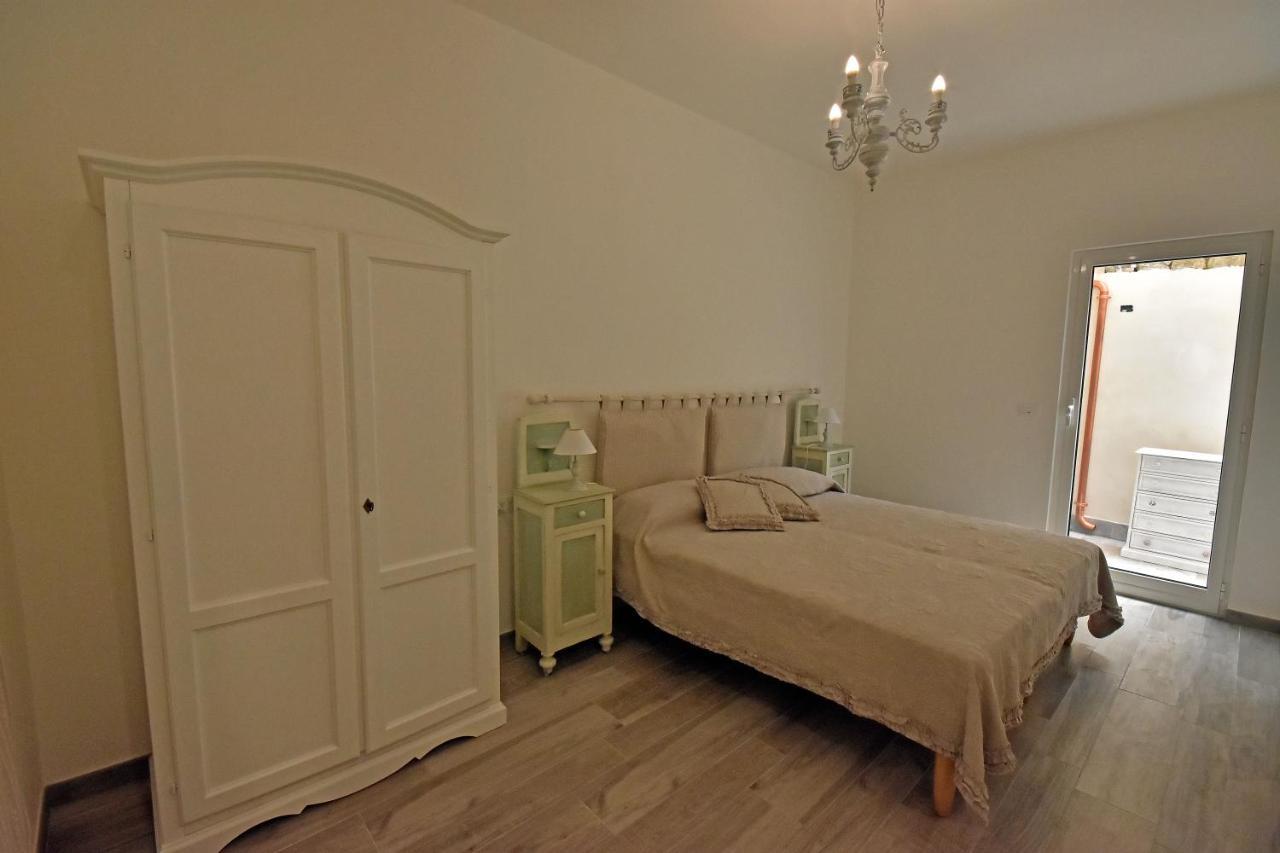 Castelli In Aria Bed and Breakfast Finale Ligure Exteriör bild